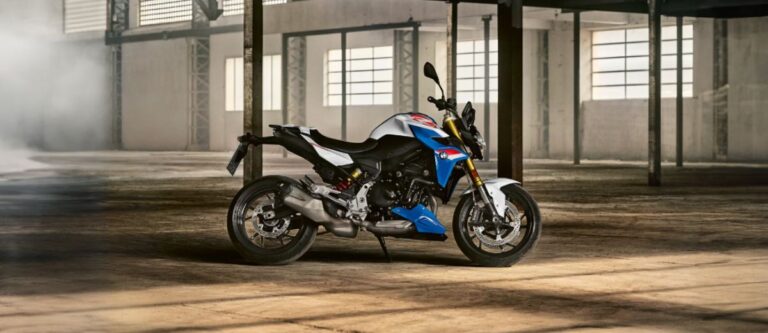 Unleash Adventure: Introducing the New BMW F 900 R and F 900 XR ...