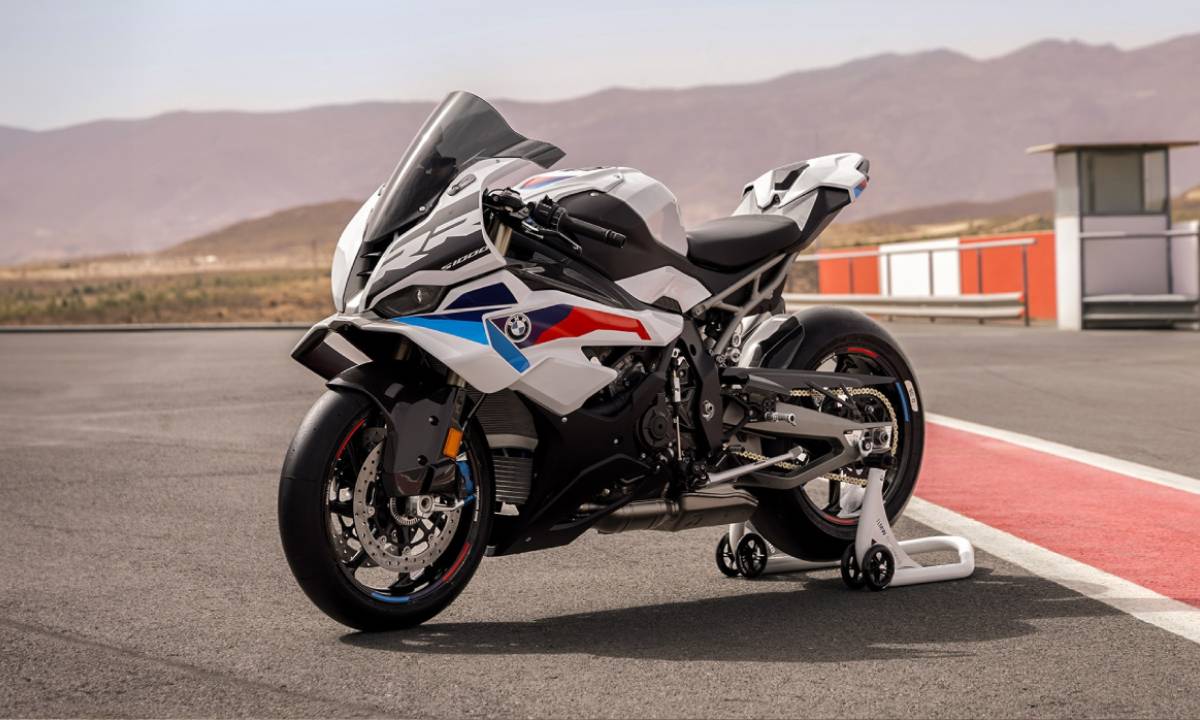 2025 BMW S 1000 RR (2)